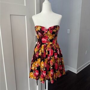 Mini floral print strapless dress with zipper back closure